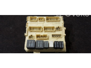 Pojistková skříňka 954003c410 KIA Magentis 2005