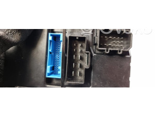 Přístrojová deska Audi A8 S8 D3 4E 2007 4E09072890