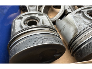 Поршень с шатуном LD28 12010V5762 Nissan Laurel