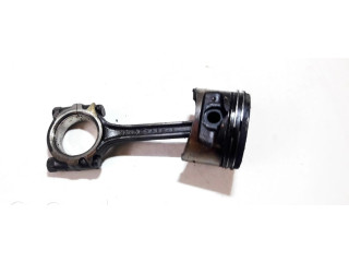 Поршень с шатуном Nissan Micra для бензинового двигателя 1.0