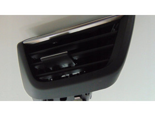 Боковая воздушная решётка