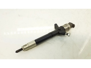 Vstřikovač 236700R180, 511BF214 Toyota Avensis T250 pro naftový motor 2.0 19000-0R031