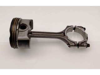  Поршень  121004W00C  Citroen Xantia  