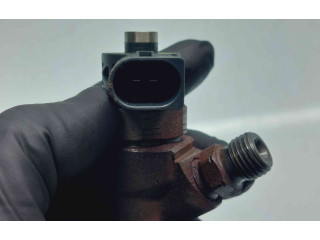 Форсунка 03L130277J    Skoda Superb B6 (3T)   