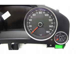 Přístrojová deska Volkswagen Touareg II 2012 7P6920980G, 7P6920980G