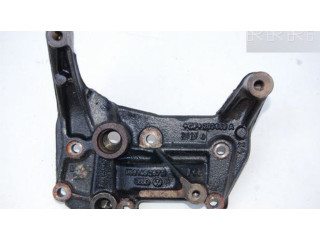 Кронштейн крепления двигателя