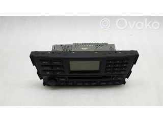 Радио/ проигрыватель CD/DVD / навигация