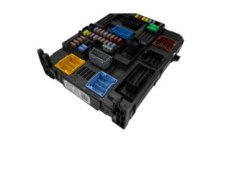 Pojistková skříňka 9832881380, 1682240103 Peugeot 3008 2021