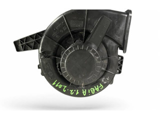 Вентилятор печки    6q1819015g   Skoda Fabia Mk2 (5J)