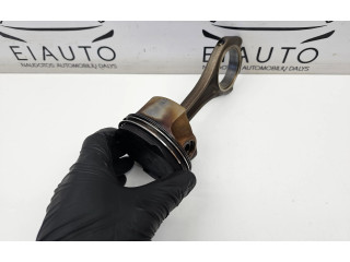 Píst 7565233 BMW X6 E71 N63B44