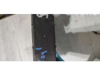 Řídící jednotka 0281001138 Mercedes-Benz E W124 1990