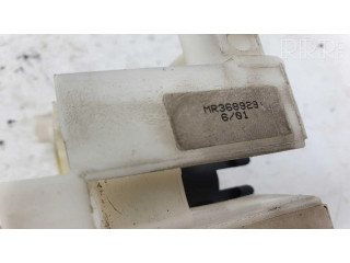 Другая деталь салона