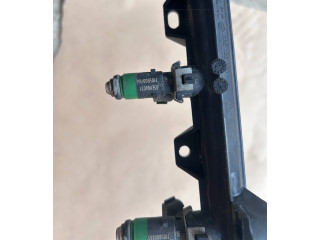 Топливная рампа 03E133320 Skoda Fabia Mk1 (6Y)