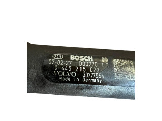 Топливная рампа 30777554, 0445215023   Volvo XC90  