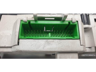 Панель приборов 9168386, 9168138 Volvo V70