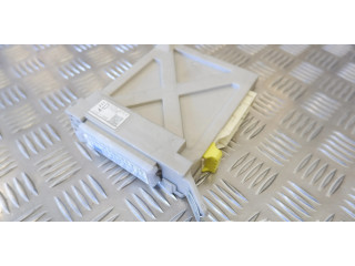   Pojistková skříňka 8273030L40   Lexus GS 250 350 300H 450H 2013