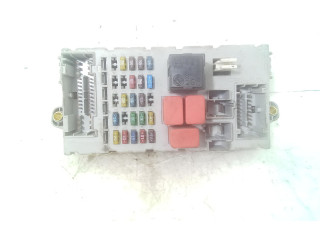 Блок предохранителей 51733921, 51733921   Lancia Ypsilon    