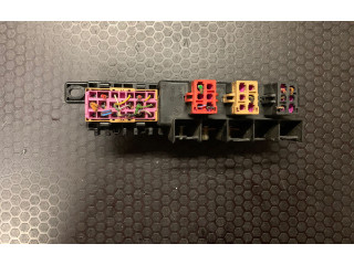 Блок предохранителей 896083000, 8L0941822A Audi A6 S6 C5 4B