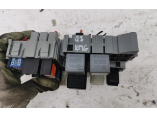   Pojistková skříňka 7L0937576B   Audi Q7 4L 2012