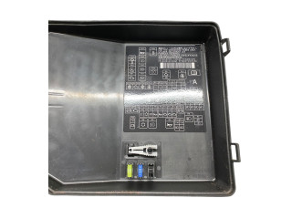 Блок предохранителей 7594 Mitsubishi Outlander