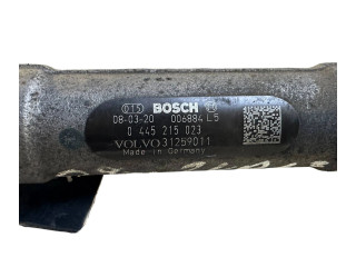 Топливная рампа 31259011, 006884L5   Volvo V70  