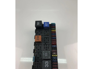 Pojistková skříňka 357937039 Volkswagen Caddy 2000