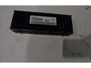 Блок управления 13585645   Chevrolet Cruze