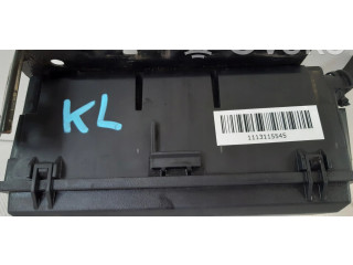 Блок предохранителей Jeep Cherokee