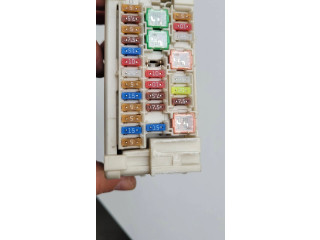 Pojistková skříňka 827300h030a Peugeot 108 2016