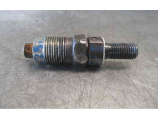 Форсунка MD165282 Mitsubishi Galant 4D68