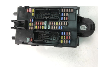 Блок предохранителей 32142591 Volvo XC90