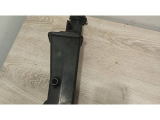 Расширительный бачок охлаждающей жидкости    