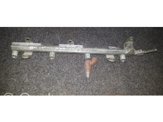 Vstřikovací lišta inp780 Mazda Protege pro benzínový motor 2.0