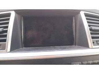 Дисплей    A1729008500, A1729016500   Mercedes-Benz ML AMG W164