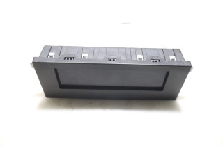 Дисплей       Peugeot 301