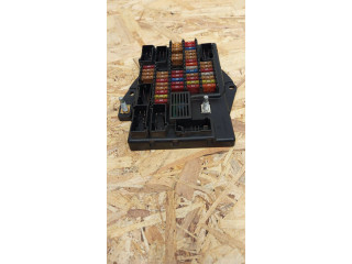 Блок предохранителей 2W9314N023BC, 2W9314A073BE Jaguar XJ X350