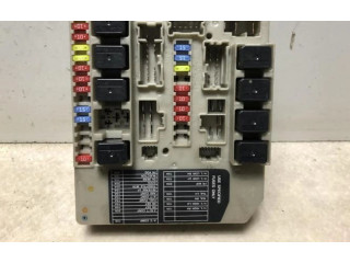 Pojistková skříňka Nissan Note (E11) 2010