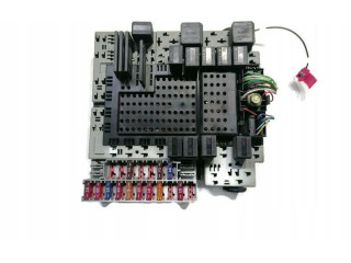 Блок предохранителей  08696040   Volvo XC90    