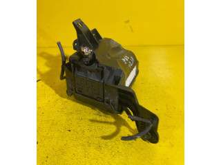 Блок предохранителей RZ3R10P3K2 Peugeot 2008 I