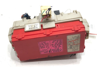 Блок предохранителей MR530918 Mitsubishi Outlander