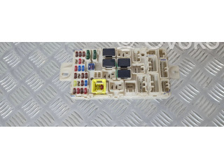 Блок предохранителей 8637B054, 20996V20108A Mitsubishi L200