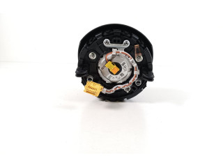 Масляный насос   A0008602401  Mercedes-Benz C W206 