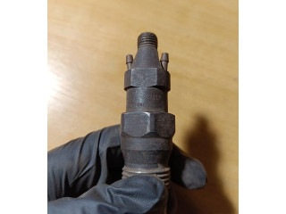 Injektor Einspritzdüse 068130201P Audi 80 90 B3