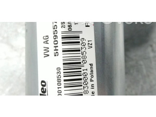 Моторчик заднего дворника 5H0955711A    Volkswagen Golf VIII