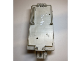 Блок предохранителей 01625J25 Mitsubishi L200