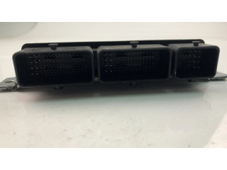 Řídící jednotka 237104639S Dacia Sandero 2021