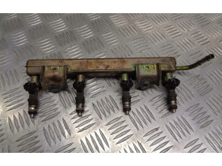 Vstřikovací lišta 16600AX200 Nissan Micra