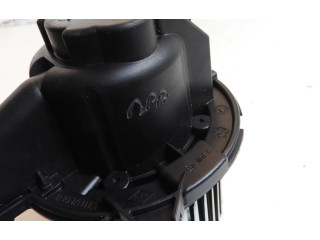 Вентилятор печки    272107379R   Dacia Sandero