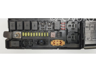 Блок предохранителей 04692087AB Jeep Cherokee