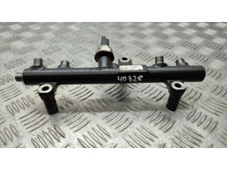 Топливная рампа 9681909680, 9663305480 Citroen C4 Grand Picasso 2.0